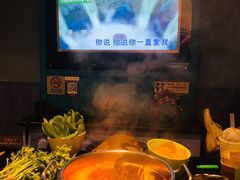 -唯爱KTV聚会餐厅(仙林东城汇店)