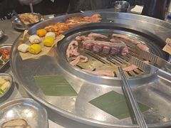 -哈哈碳都·牛肋条无限自助烤肉(台江万达店)