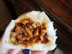 -白玉兰食品甜凤店(合生汇店)