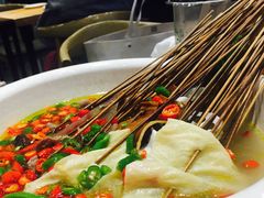 -嘉州叶婆婆钵钵鸡(建设路店)