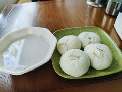 -舒小笼松针小笼包
