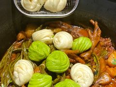 -山河屯铁锅炖·非遗东北菜(南山店)