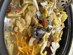 -菌之家·专业纯野生菌火锅·特色炒菌