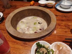 -滇香肴·云南菜蒸汽石锅鱼(云南北路店)
