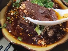 -小杨翘脚牛肉