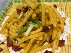 -肥肥虾庄·金牌油焖大虾(杨园滨江时代walk店)