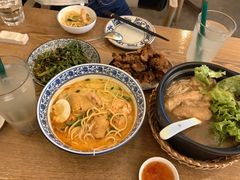 -峇峇娘马来西亚餐厅(望京SOHO店)