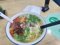 -伊鼎牛肉面(潍坊路店)