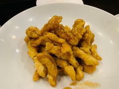 糖醋里脊-老牌坊•鲁菜名店•地道济南菜(大观园商埠店)