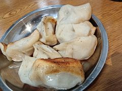 -黄阿姨锅贴大王(万航渡路店)