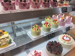 -罗森尼娜(德思勤店)