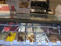 面包甜点陈列柜-VENCHI 闻绮(北京国贸商城店)