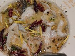 -渔语鱼酸菜鱼新川菜(来福士店)