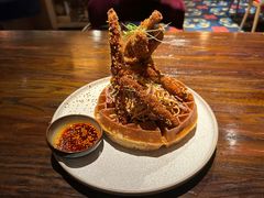 油泼辣子花椒牛肉华夫饼-Brut Eatery Wine Bar & Restaurant (建国东路店)