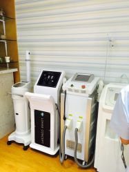 -苗方清颜专业祛痘养生