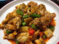 麻辣小炒牛蛙-叶派龙虾•招牌香辣蟹·海鲜(中海国际店)