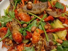 -乡土黄·鲜牛肉火锅·小龙虾(兴业街店)