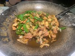 -费大厨辣椒炒肉(高铁吾悦广场店)