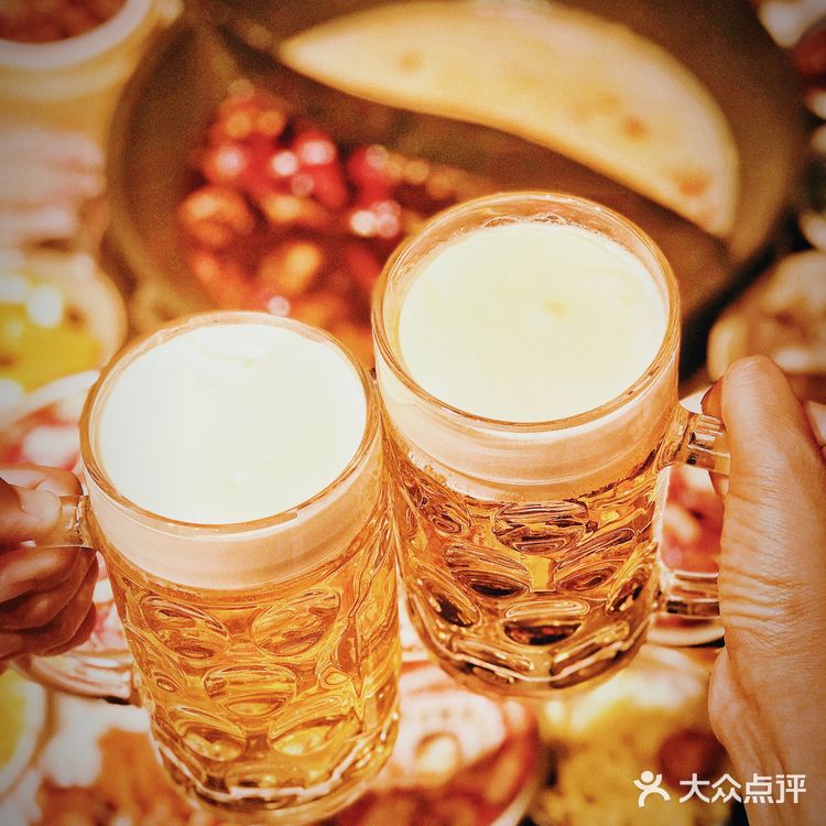 该怎么去形容你zui贴切?怎么比较你都是zui特别的!