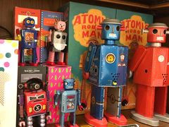 -恋物百货商店(华侨城店)