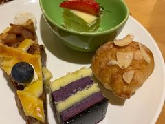 -盛宴标帜西餐厅龙虾.鲍鱼•牛排(重庆喜来登大酒店)