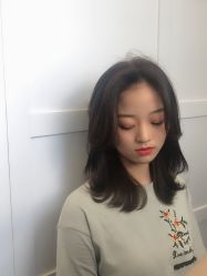 -首脑美发沙龙