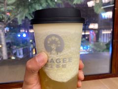 -霸王茶姬(南强街店)