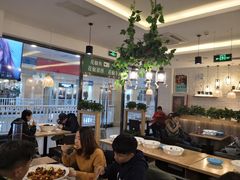 大堂-拿渡·水煮鱼麻辣香锅(王府井奥莱·香江小镇店)