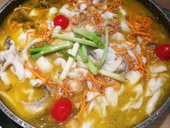 -山城外·非遗酸菜鱼(蜀都万达店)