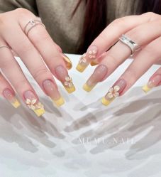 -桃色美甲沙龙