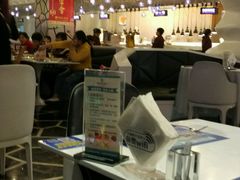 -银鲨国际美食百汇(金牛万达广场店)