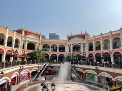 -佛罗伦萨小镇广佛名品奥特莱斯(疏港路店)