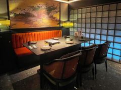 -铭牛烧肉·和牛海鲜自助(高新月牙湖店)