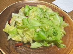 炝炒圆白菜-懒人盐府人家(安贞店)