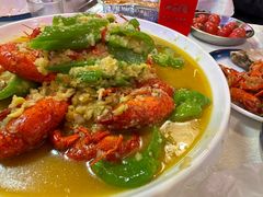 -海盗船. 龙虾烧烤. 酒馆