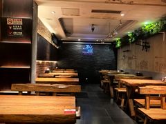 -万记麻辣烫国展总店