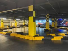 -极限PLAY运动娱乐新世界·团建派对潮玩休闲馆·室内蹦极高空游乐园