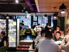 大堂-喝丢一只鞋海鲜烧烤·海肠捞饭(东关街店)