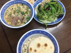-崇德楼水盆牛羊肉泡馍馆(文艺路店)