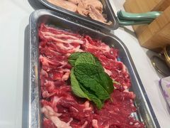 -王奋斗贵州酸汤牛肉火锅