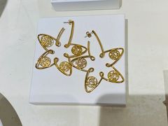 -LADY FAFA(巨鹿路陕西南路路口店)