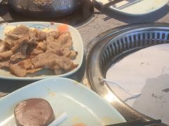 -金滏山烤肉·海鲜·火锅自助餐厅(襄阳万达店)
