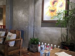 -HIGH FIVE哈福手工汉堡(桂林路店)