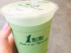 抹茶奶茶-1点点(龙洞店)