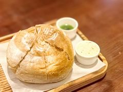 -恰餐厅及酒吧 CHAR Bar & Grill (北京丽都皇冠假日店)