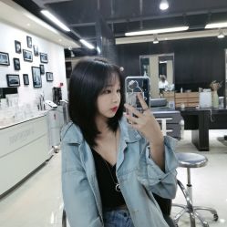 -苑苑发型设计