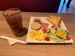 -必胜客(欧亚卖场店)