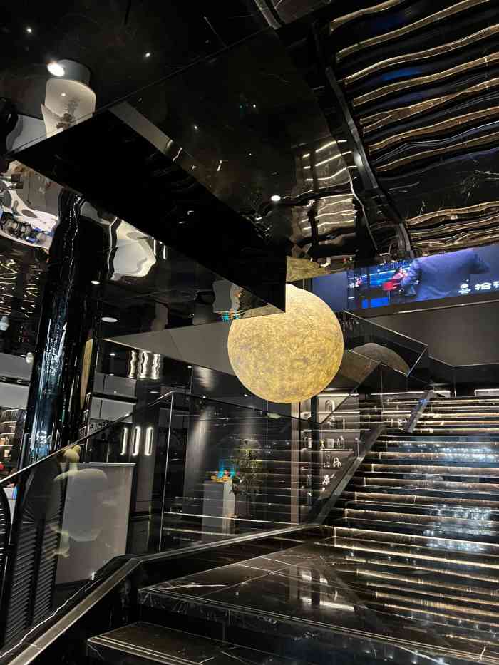 拾樾餐厅-"环境: 餐厅在运河公园,整个餐厅看起来."-大众点评移动版