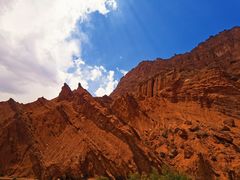 -天山神秘大峡谷