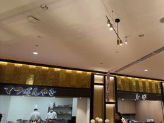 -極上萬膳·日料放题(来福士江景店)